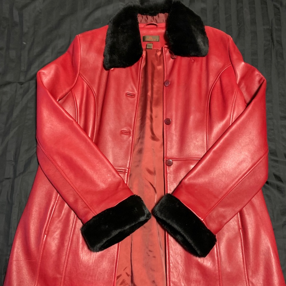 Danier Faux Fur Trimmed Jacket XL